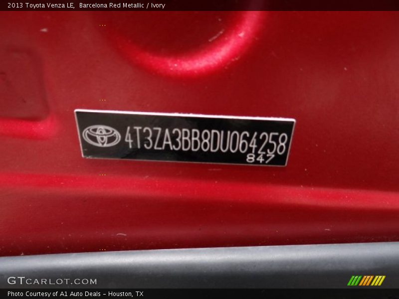 Barcelona Red Metallic / Ivory 2013 Toyota Venza LE