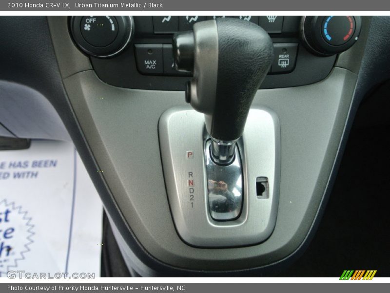 Urban Titanium Metallic / Black 2010 Honda CR-V LX