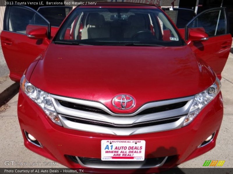 Barcelona Red Metallic / Ivory 2013 Toyota Venza LE