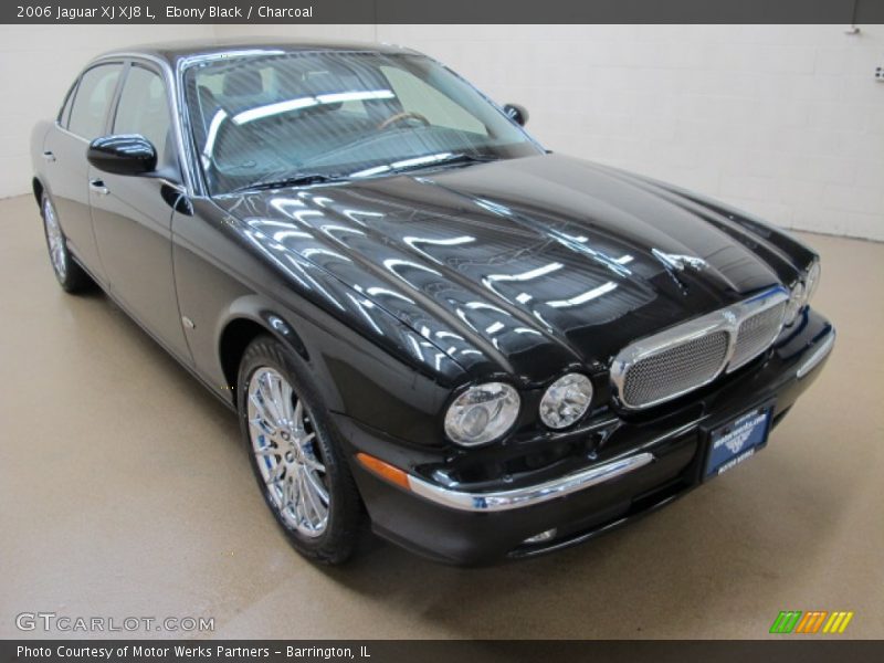 Ebony Black / Charcoal 2006 Jaguar XJ XJ8 L