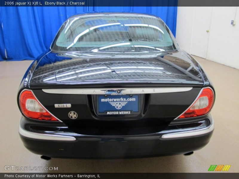 Ebony Black / Charcoal 2006 Jaguar XJ XJ8 L