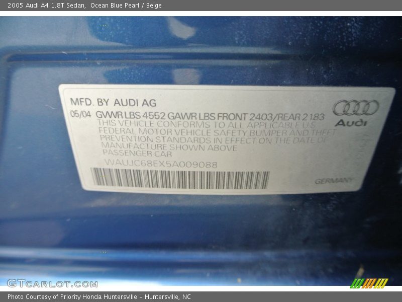 Ocean Blue Pearl / Beige 2005 Audi A4 1.8T Sedan