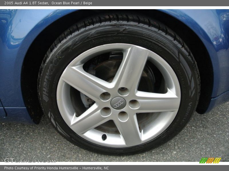 Ocean Blue Pearl / Beige 2005 Audi A4 1.8T Sedan