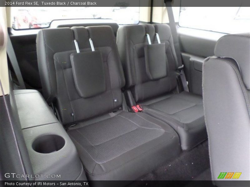 Tuxedo Black / Charcoal Black 2014 Ford Flex SE
