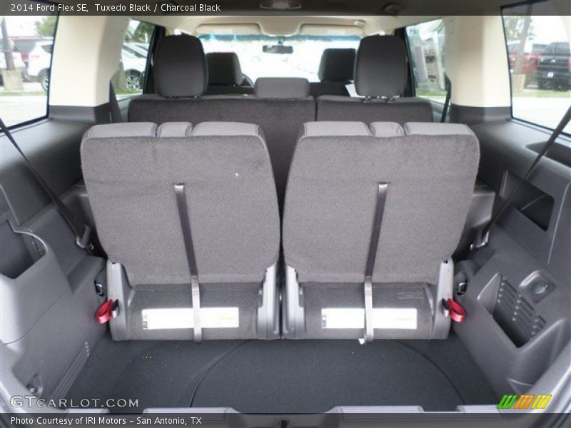 Tuxedo Black / Charcoal Black 2014 Ford Flex SE