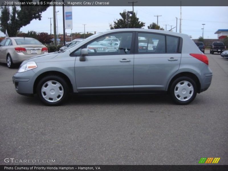 Magnetic Gray / Charcoal 2008 Nissan Versa 1.8 S Hatchback
