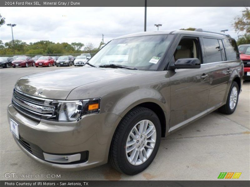 Mineral Gray / Dune 2014 Ford Flex SEL