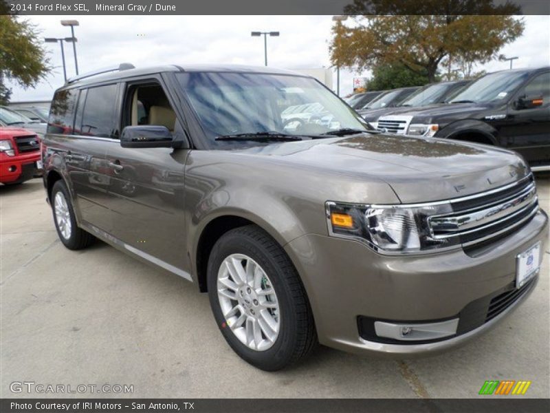 Mineral Gray / Dune 2014 Ford Flex SEL