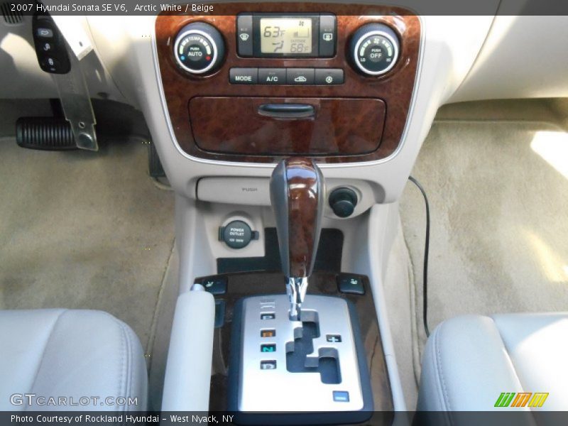 Arctic White / Beige 2007 Hyundai Sonata SE V6