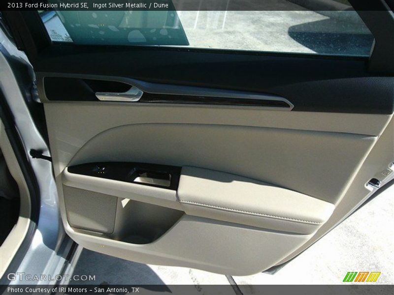 Ingot Silver Metallic / Dune 2013 Ford Fusion Hybrid SE