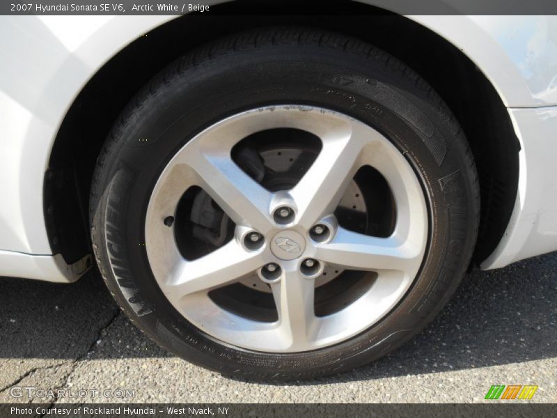 Arctic White / Beige 2007 Hyundai Sonata SE V6