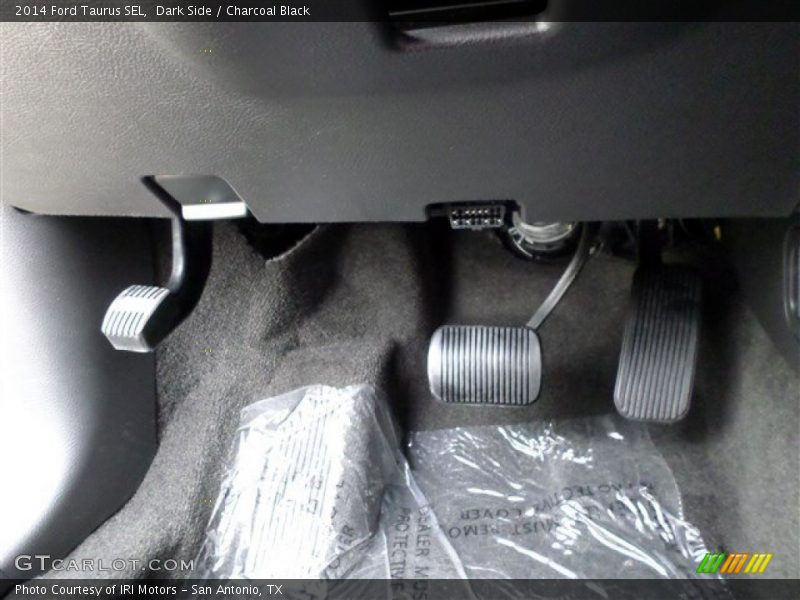 Dark Side / Charcoal Black 2014 Ford Taurus SEL