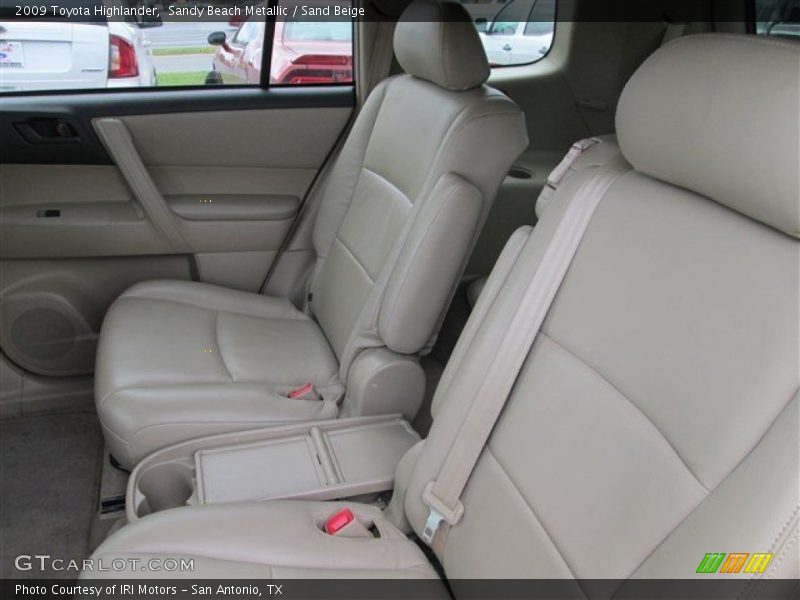 Sandy Beach Metallic / Sand Beige 2009 Toyota Highlander