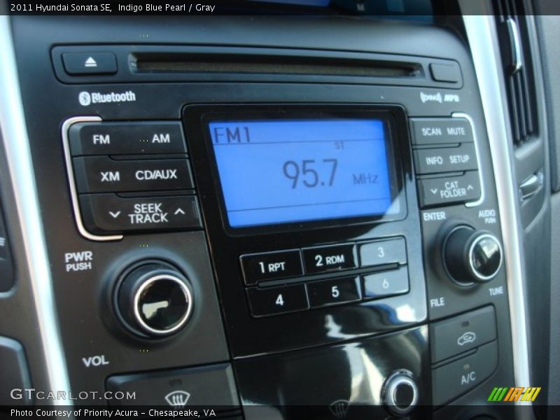 Indigo Blue Pearl / Gray 2011 Hyundai Sonata SE