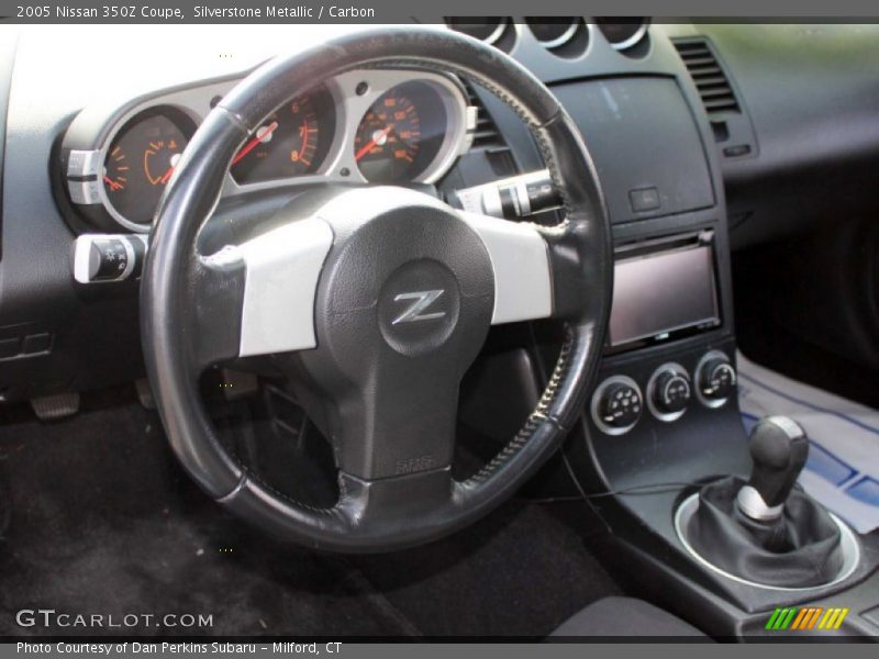 Silverstone Metallic / Carbon 2005 Nissan 350Z Coupe