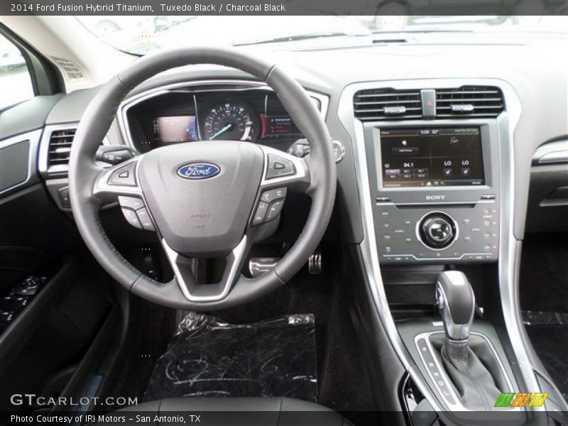 Dashboard of 2014 Fusion Hybrid Titanium
