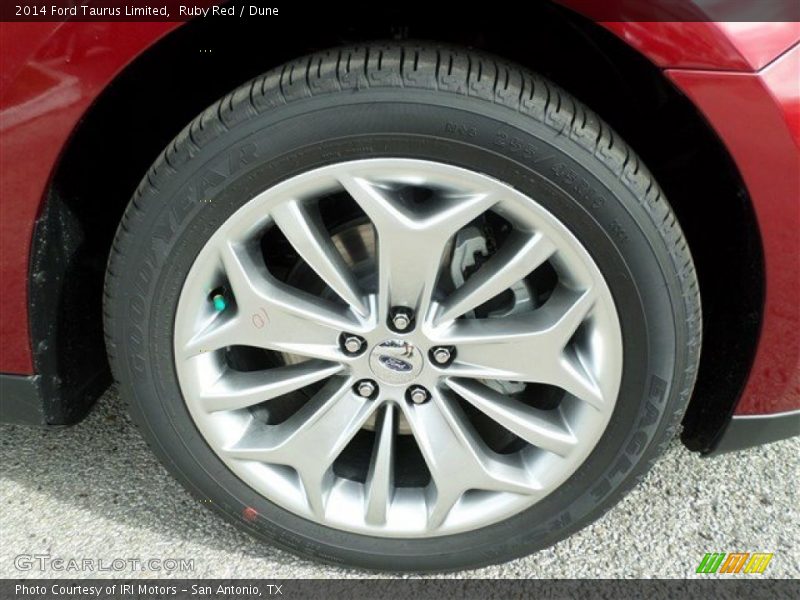  2014 Taurus Limited Wheel