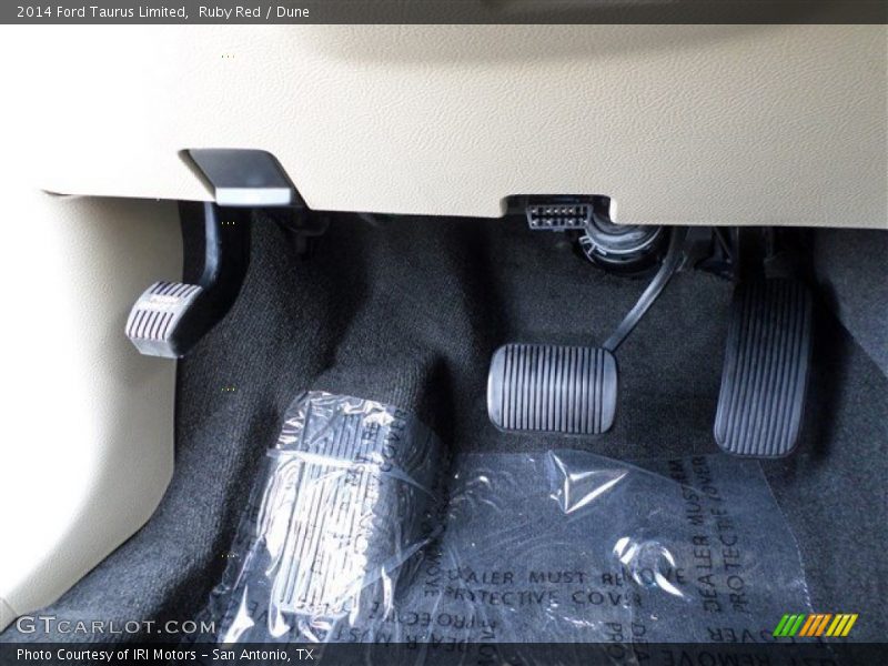 Ruby Red / Dune 2014 Ford Taurus Limited