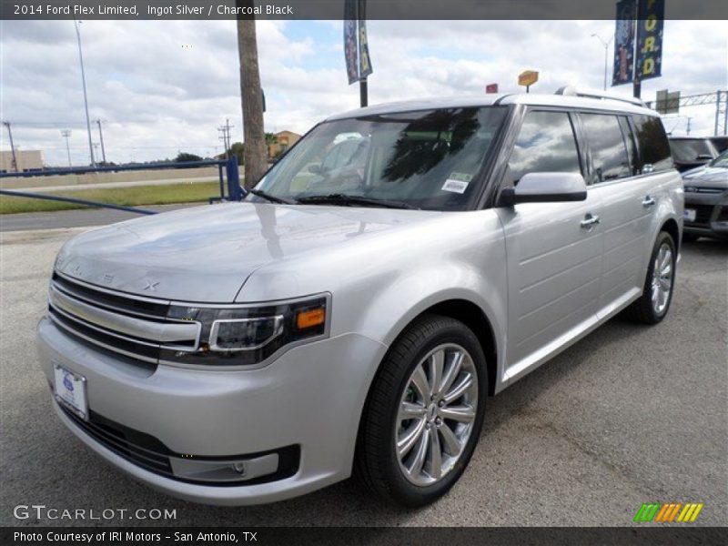 Ingot Silver / Charcoal Black 2014 Ford Flex Limited