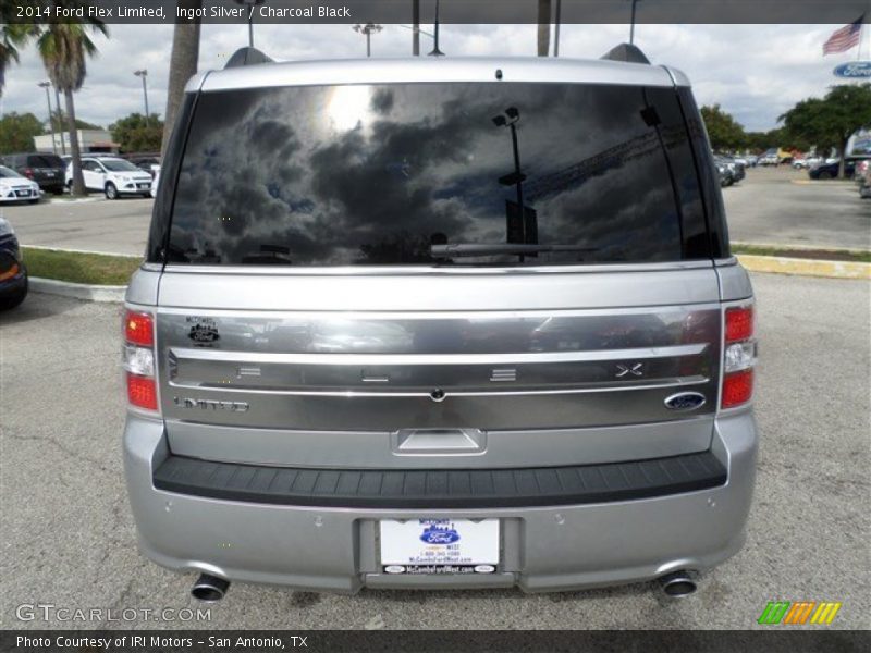 Ingot Silver / Charcoal Black 2014 Ford Flex Limited