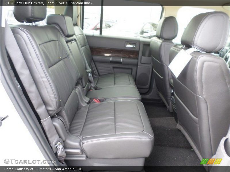 Ingot Silver / Charcoal Black 2014 Ford Flex Limited