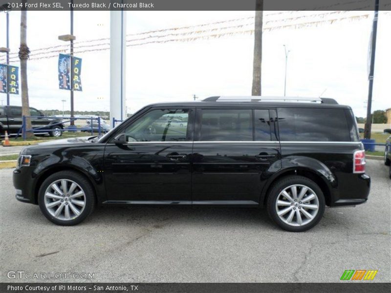 Tuxedo Black / Charcoal Black 2014 Ford Flex SEL