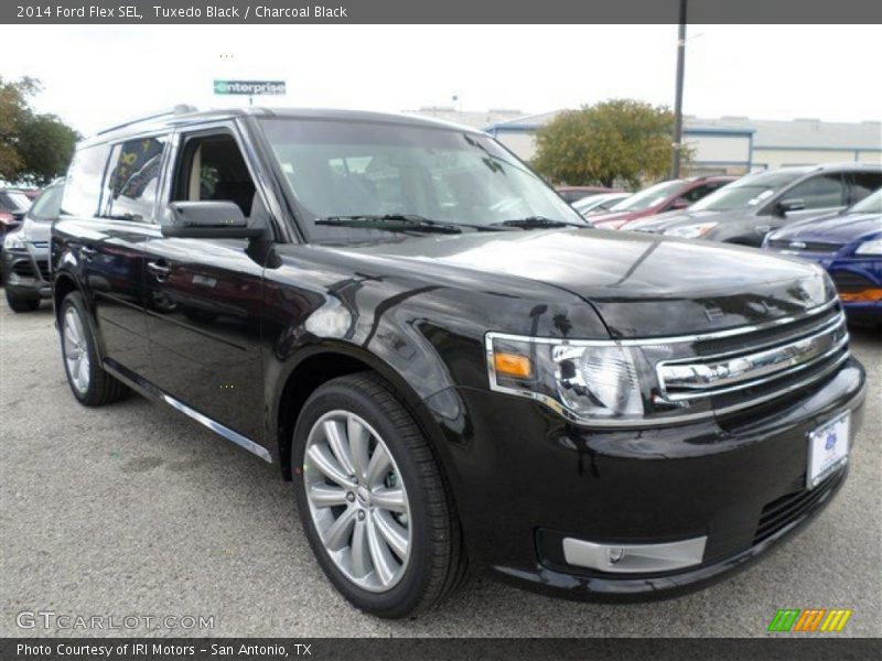 Tuxedo Black / Charcoal Black 2014 Ford Flex SEL