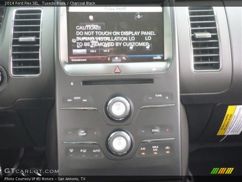 Tuxedo Black / Charcoal Black 2014 Ford Flex SEL