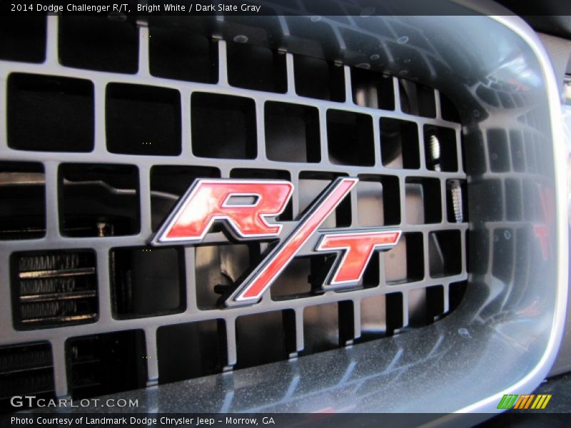 Bright White / Dark Slate Gray 2014 Dodge Challenger R/T