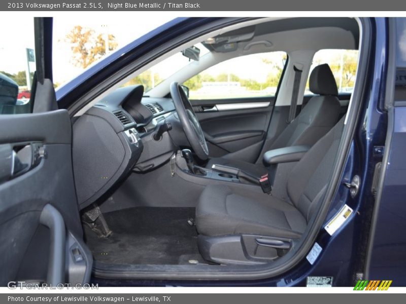 Night Blue Metallic / Titan Black 2013 Volkswagen Passat 2.5L S