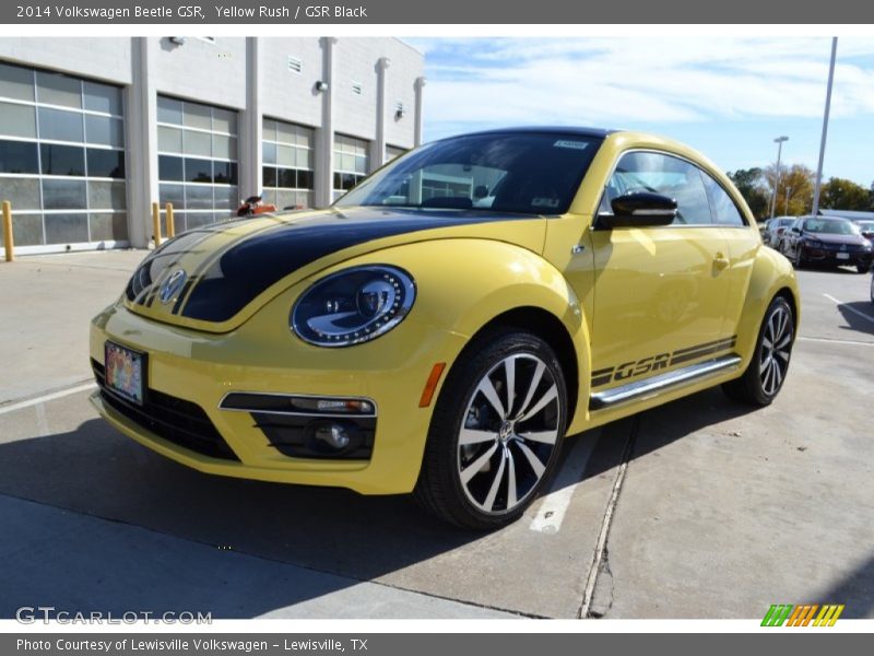 Front 3/4 View of 2014 Beetle GSR