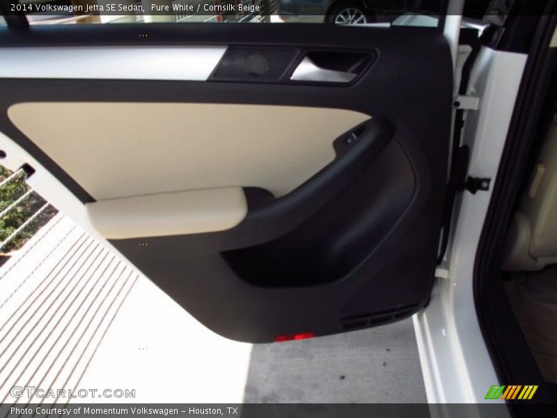 Pure White / Cornsilk Beige 2014 Volkswagen Jetta SE Sedan