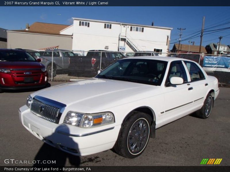 Vibrant White / Light Camel 2007 Mercury Grand Marquis GS