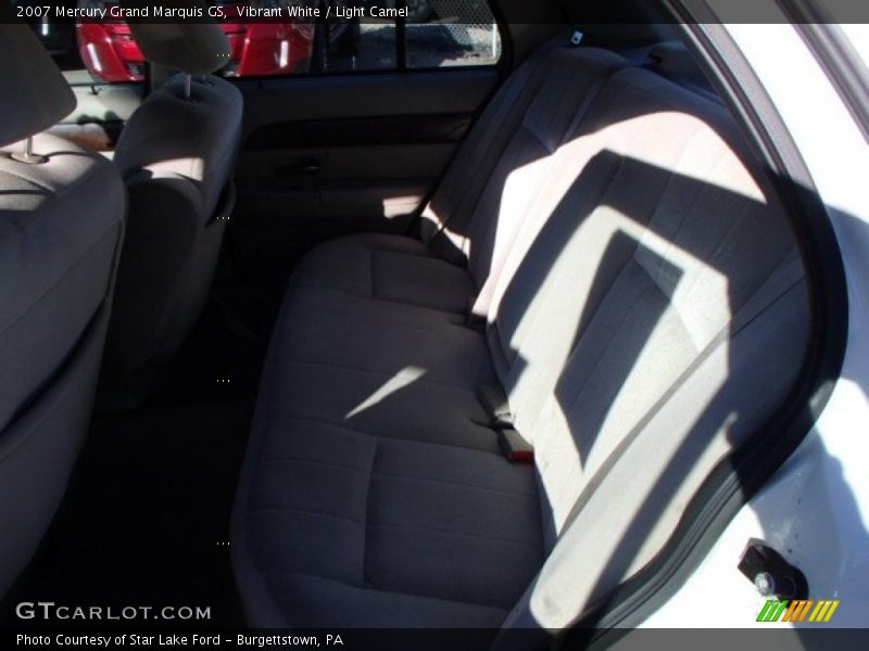 Vibrant White / Light Camel 2007 Mercury Grand Marquis GS
