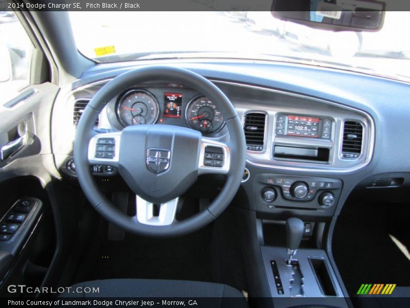 Pitch Black / Black 2014 Dodge Charger SE