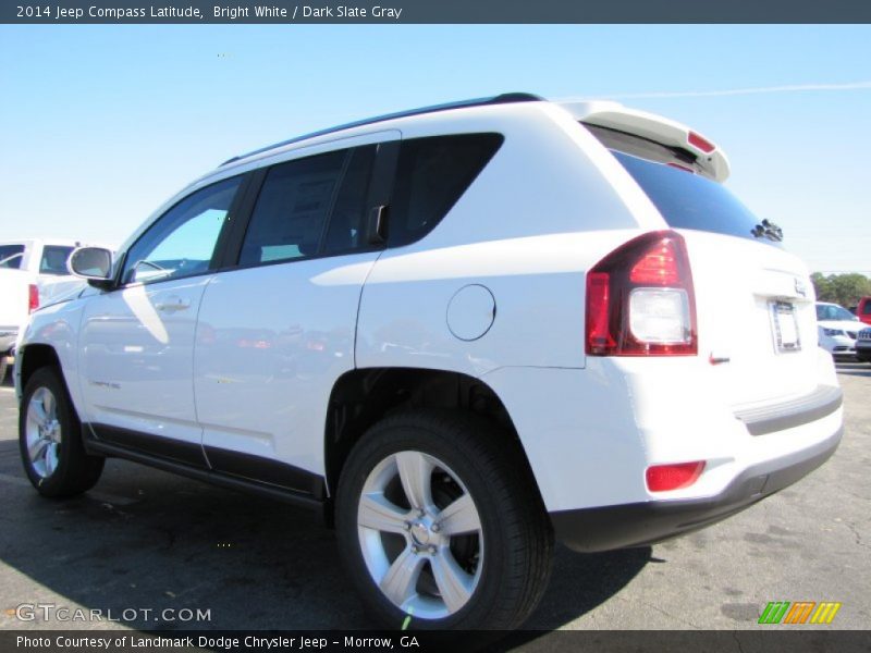 Bright White / Dark Slate Gray 2014 Jeep Compass Latitude