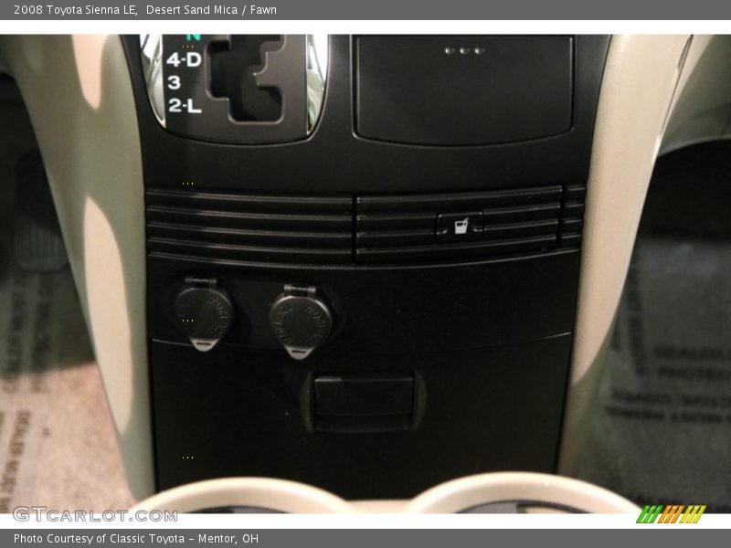 Desert Sand Mica / Fawn 2008 Toyota Sienna LE
