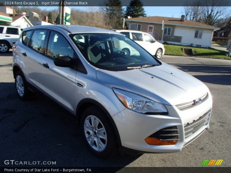 Ingot Silver / Charcoal Black 2014 Ford Escape S