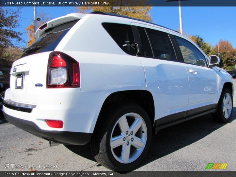 Bright White / Dark Slate Gray 2014 Jeep Compass Latitude