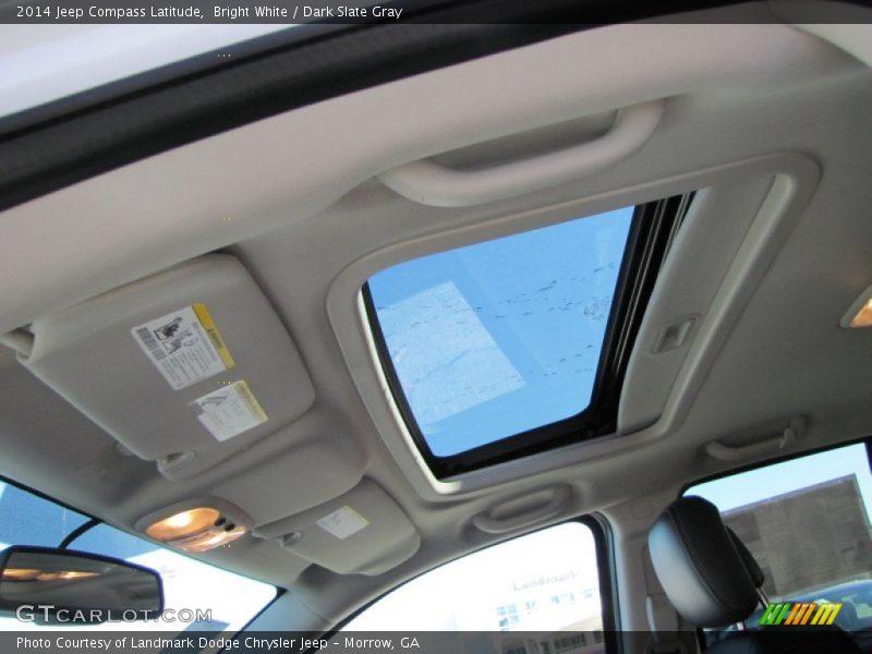 Bright White / Dark Slate Gray 2014 Jeep Compass Latitude