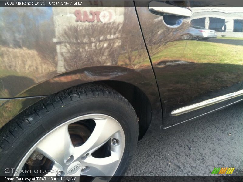 Urban Gray / Gray 2008 Kia Rondo EX V6