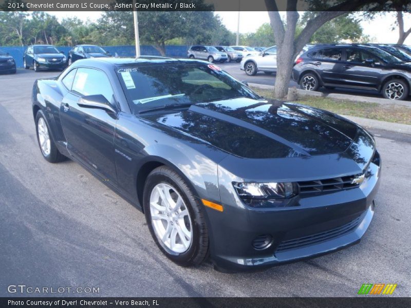 Front 3/4 View of 2014 Camaro LS Coupe