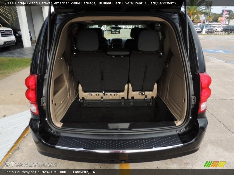 Brilliant Black Crystal Pearl / Black/Sandstorm 2014 Dodge Grand Caravan American Value Package