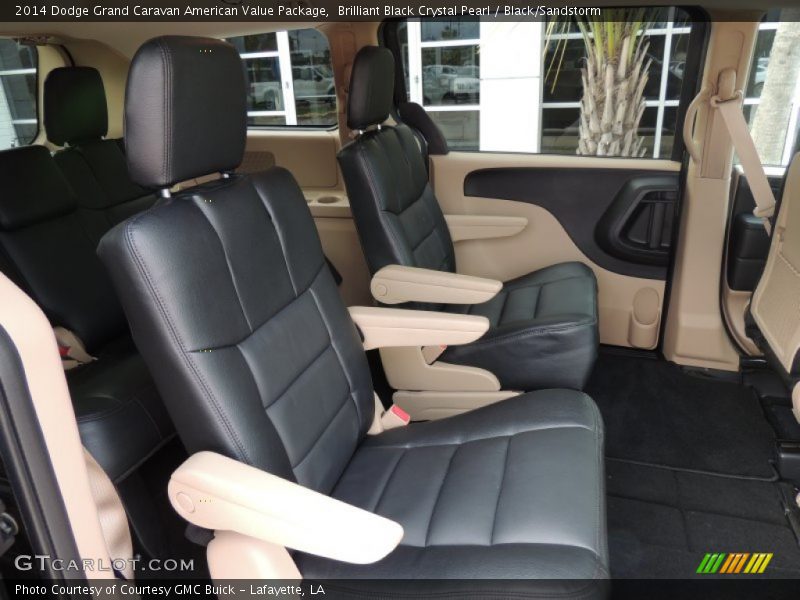 Brilliant Black Crystal Pearl / Black/Sandstorm 2014 Dodge Grand Caravan American Value Package