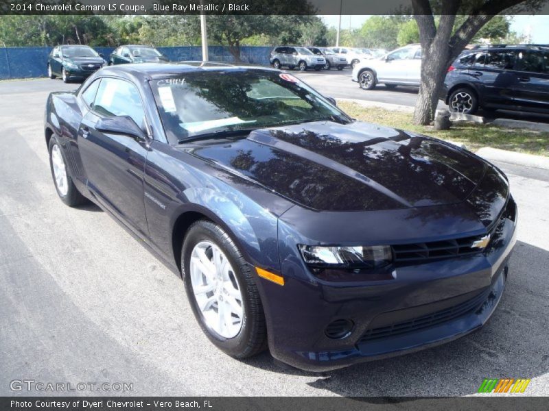 Front 3/4 View of 2014 Camaro LS Coupe