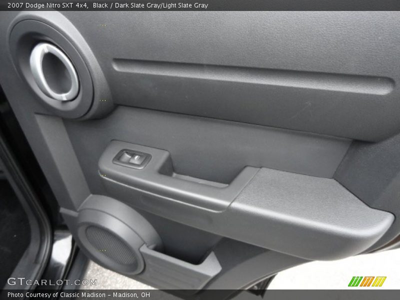 Black / Dark Slate Gray/Light Slate Gray 2007 Dodge Nitro SXT 4x4