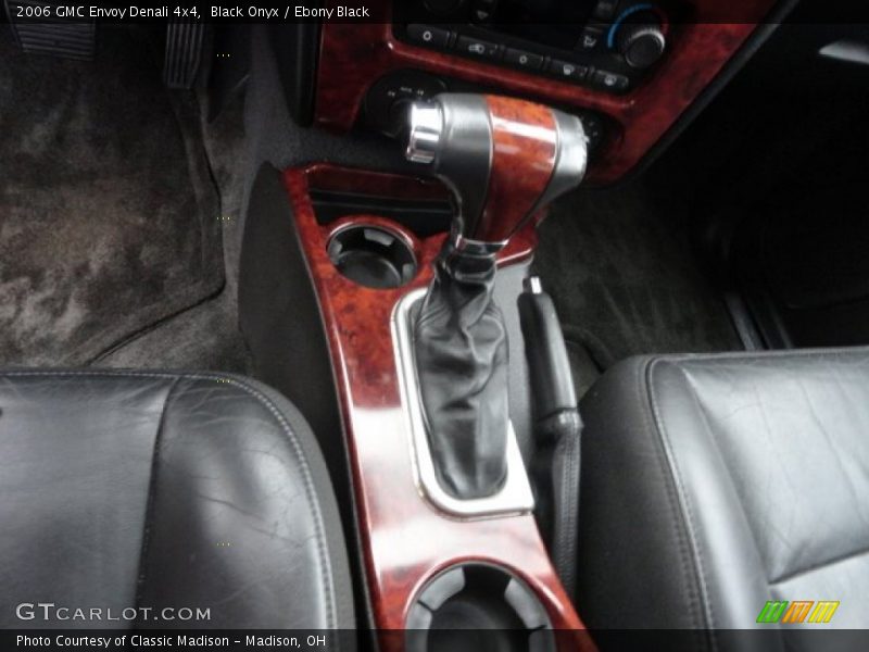 Black Onyx / Ebony Black 2006 GMC Envoy Denali 4x4