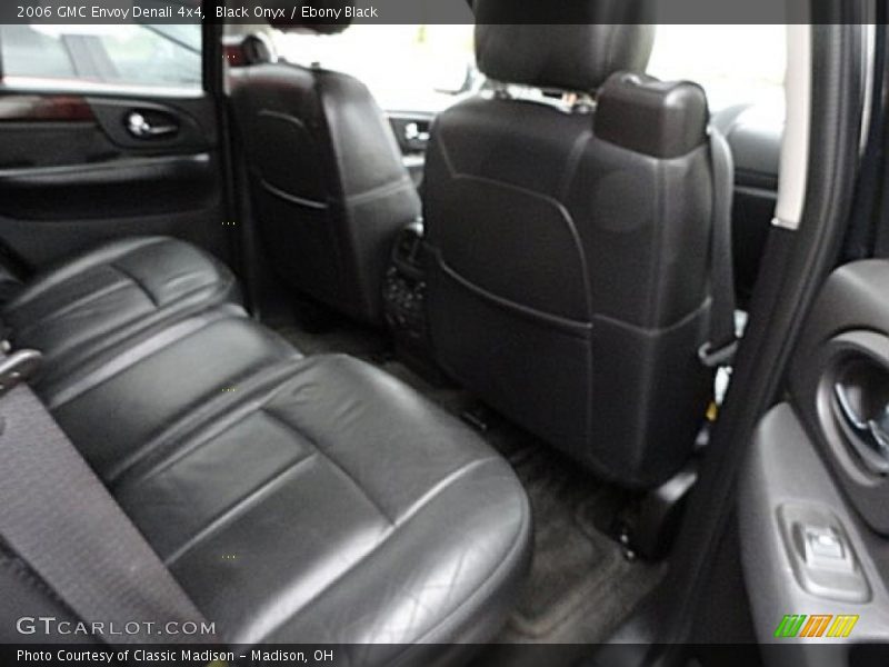 Black Onyx / Ebony Black 2006 GMC Envoy Denali 4x4