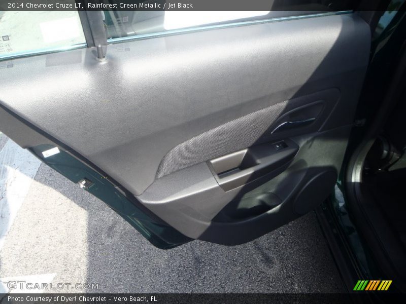 Rainforest Green Metallic / Jet Black 2014 Chevrolet Cruze LT
