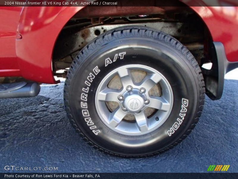 Aztec Red / Charcoal 2004 Nissan Frontier XE V6 King Cab 4x4